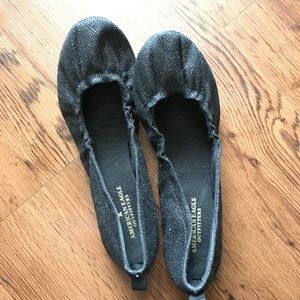 American Eagle black sparkle flags, size 8